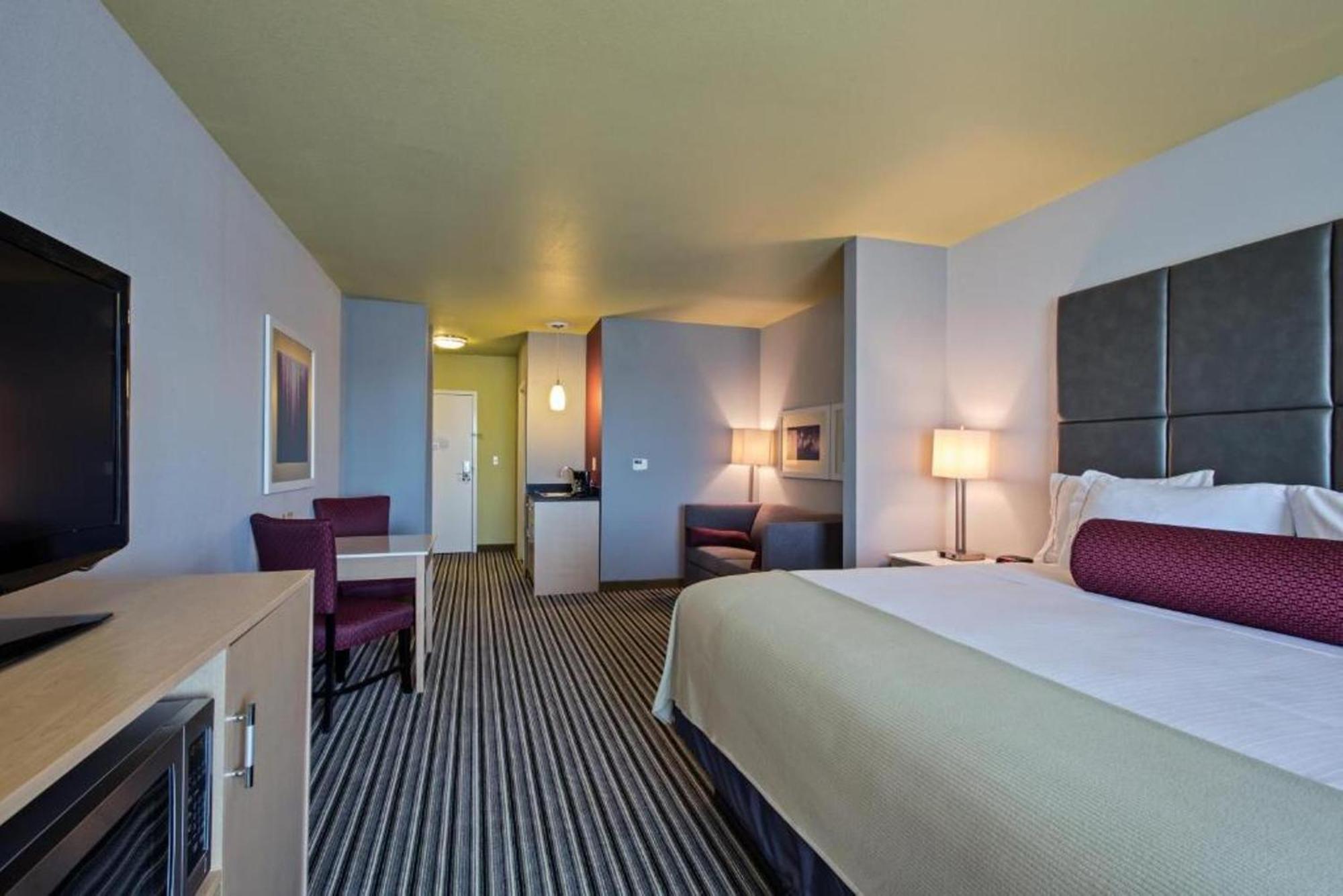 Holiday Inn Express & Suites Carlisle By Ihg Exterior foto